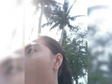 Bongacams Free Porn Cam of XXhornywetprincess99XX