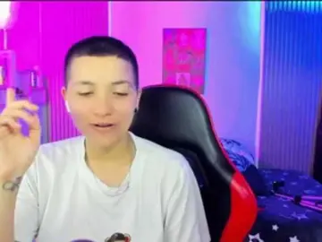 Bongacams Watch Live Sex Cams of nicocoox