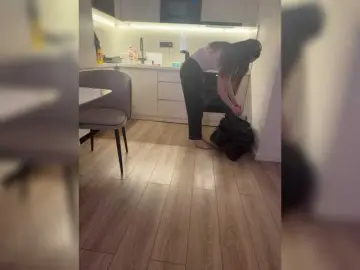 Bongacams Watch Live Sex Cams of Daddy4142