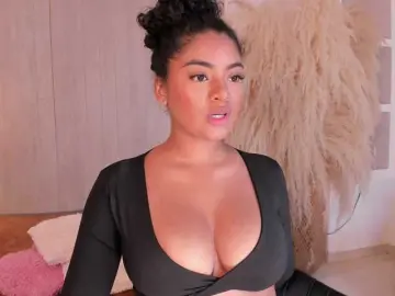 Bongacams Live Sex Cam of CarlyMonroee
