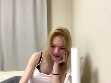 Bongacams Live Porn of CelsaRadon