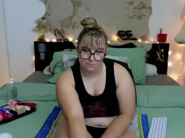 Bongacams Adult Webcams of ElvinnaLaFrancaise