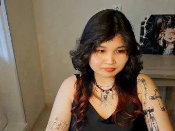 Bongacams Nude Webcam of lenayobondio