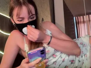 Bongacams Live Sex Cam of -Summer-