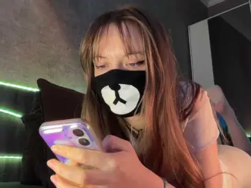 Bongacams Free Porn Cam of -Summer-