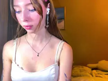 Bongacams Free Live Porn of EstellFerkel