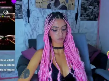 Bongacams Free Porn Cam of queencuarxxo