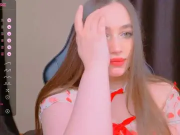 Bongacams Nude Webcam of AliceMur