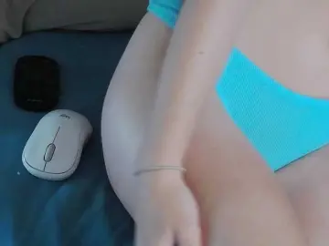 Bongacams Live Sex Cam of LeiaHux