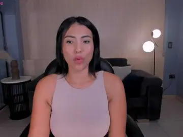 Bongacams Nude Webcam of NatalieLewis