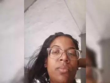 Bongacams Watch Live Sex Cams of IndianBeaut