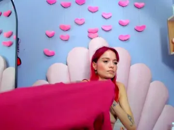 Bongacams Adult Webcam of LUCYMILLER