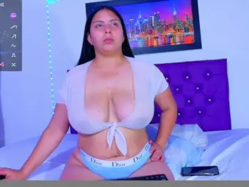 Bongacams Live Sex Cam of Natural-boobs