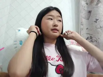 Bongacams Live Porn of FloraKim