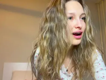 Bongacams Best Webcam of cute-honey