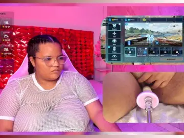 Bongacams Live Sex Cam of MhiaRey