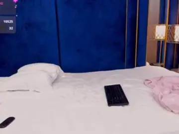 Bongacams Live Sex Cam of tenny-shy