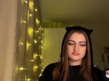 Bongacams Live Sex Cam of AuraLahrman