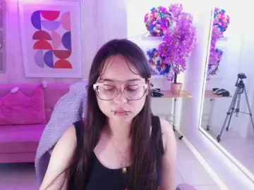 Bongacams Nude Webcam of Shady-bug