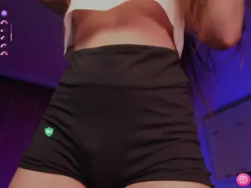 Bongacams Adult Webcams of sweet-cupcake