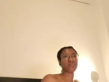 Bongacams Adult Video Chat of CarolineS