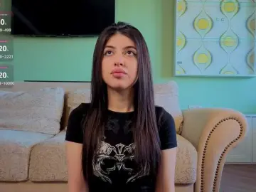 Bongacams Sex Cam of SweetyKissy