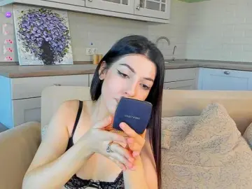 Bongacams Sex Chat of SweetyKissy