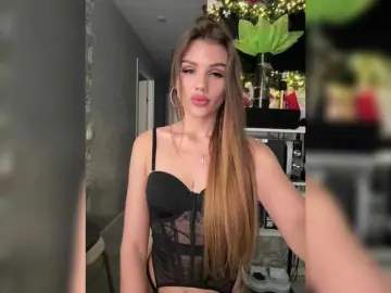 Bongacams Live Sex Cam of SweetyMia