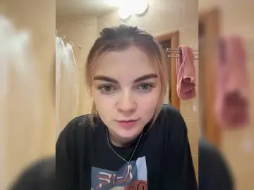 Bongacams Live Sex Cam of x-x-x-x-x