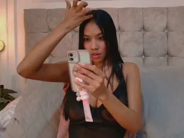 Bongacams Sex Chat of CandyLips4