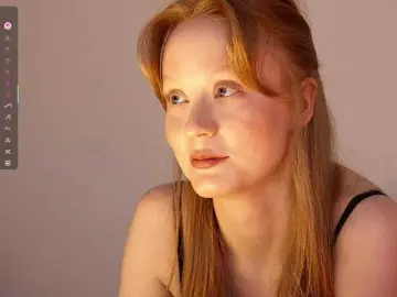 Bongacams Best Webcam of CuteShine