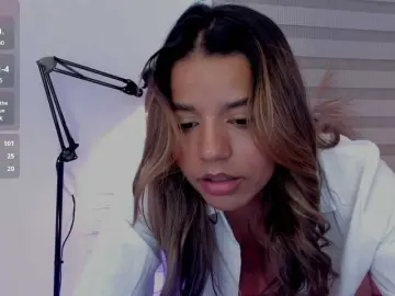 Bongacams Watch Live Sex Cams of Allisonowens
