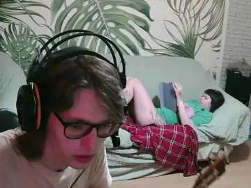 Bongacams Watch Live Sex Cams of Liryc1