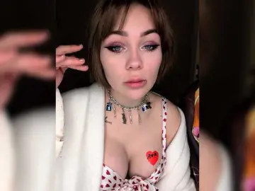 Bongacams Free Porn Cam of MissGrotesk