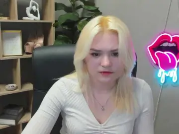 Bongacams Watch Live Sex Cams of SweetLilyxo