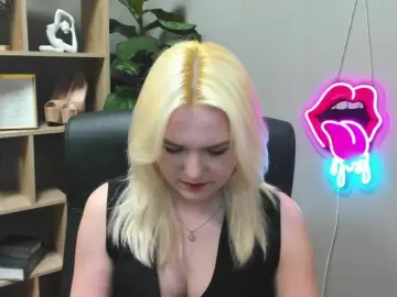 Bongacams Free Porn Cam of SweetLilyxo