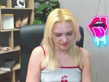 Bongacams Live Sex Cam of SweetLilyxo