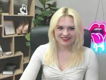 Bongacams Free Porn Cam of SweetLilyxo