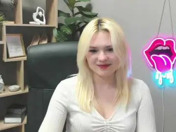 Bongacams Adult Video Chat of SweetLilyxo