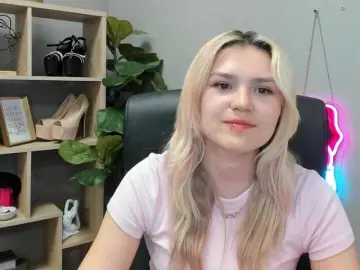 Bongacams Adult Video Chat of SweetLilyxo