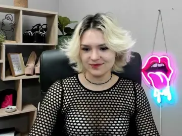 Bongacams Adult Video Chat of SweetLilyxo