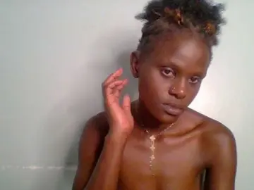 Bongacams Watch Live Sex Cams of Chocolate-fudgecake