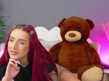 Bongacams Private Sex Chat of CrystalRed