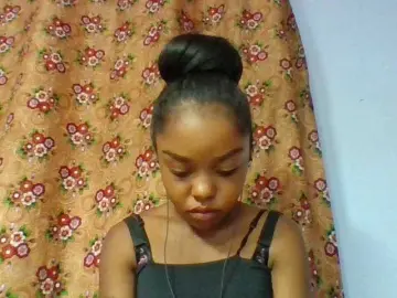 Bongacams Private Sex Chat of Elysa7