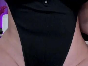 Bongacams Sex Cam of NiaHolland