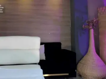 Bongacams Free Porn Cam of NiaHolland