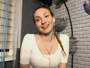 Bongacams Watch Live Sex Cams of MyrticeDollen