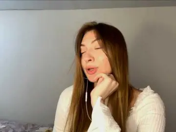 Bongacams Best live sex cam show of MyrticeDollen
