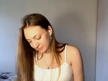Bongacams Free Porn Cam of MyrticeDollen
