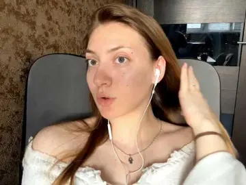 Bongacams Free Live Porn of MyrticeDollen
